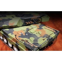 Czołg zdalnie sterowany ASG/dźwięk/dym 1:16 German Leopard II A6 RTR 2.4Ghz - Heng Long 3889-1U (S)